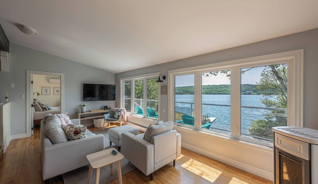 Oceanfront Hideaway w/Private Beach, 25 Mins from Halifax