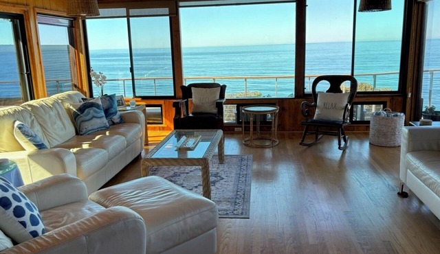 Oceanfront Home, Stone Steps Beach Access, Jacuzzi on Oceanfront Deck