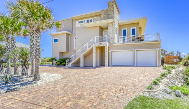 Oceanfront home with private pool, balconies, direct beach access & W/D