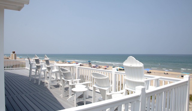 Oceanfront, Hot Tub, Game Room