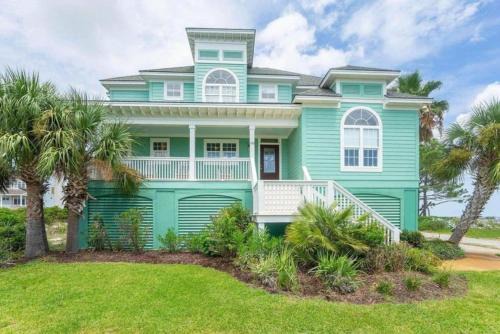 OCEANFRONT luxury 5 BR home in gated Harbor Island Community