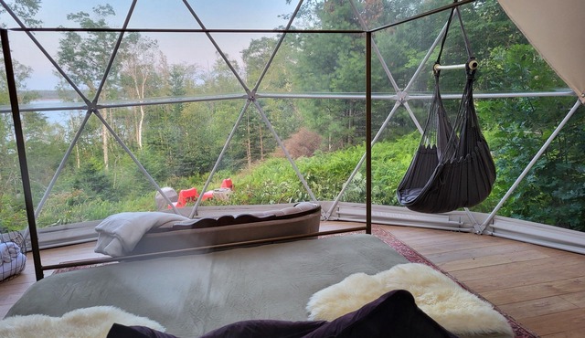 Oceanfront Luxury Forest Shore Dome - Rocky Shores