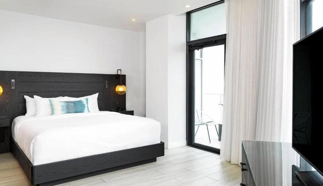 Oceanfront Luxury & Relaxation in Bustling Pier Village | Pets Allowed, Pool!