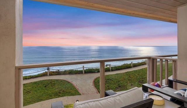 Oceanfront Luxury Living | Direct Beach Access