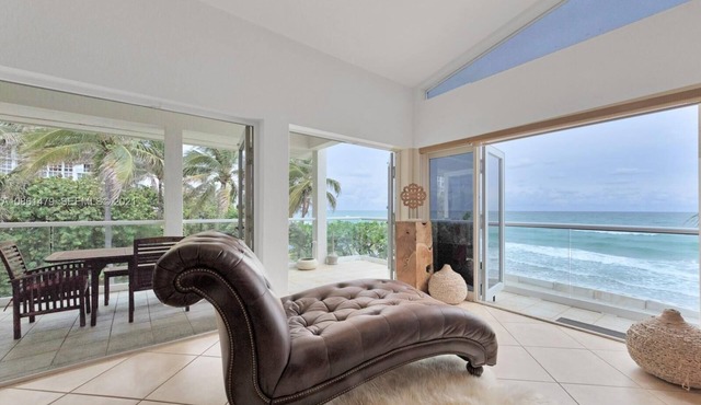 Oceanfront Luxury Villa 5BR/4BA Beach Access