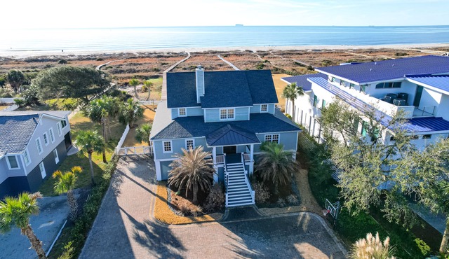 Oceanfront Oasis! Renovated kitchen, Private Boardwalk, Pool, Hot Tub - 3602 Palm