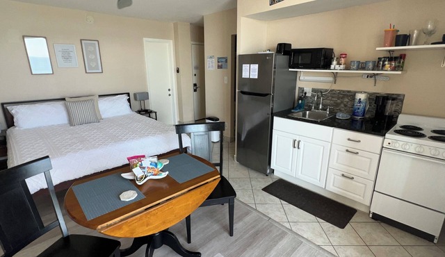 Oceanfront Oasis studio Condo at the Beach