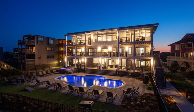 OCEANFRONT, Ocean Views, ELEV, Private Pool, Poolside Bar, DB4, True at First Light