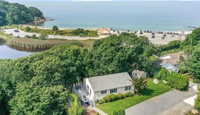 Oceanfront, Old Silver Beach