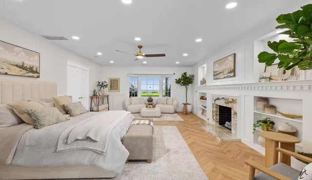 Oceanfront Opulence: Luxurious Retreat near in Long Beach 5beds/5baths Home