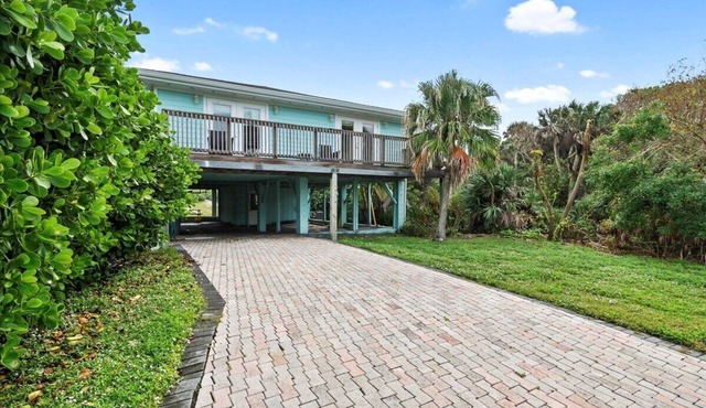 Oceanfront Paradise - Vero Beach with Intracoastal Views Too!