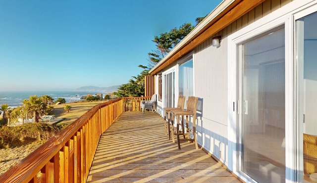 Oceanfront Pet Friendly Home with Hot Tub & Deck