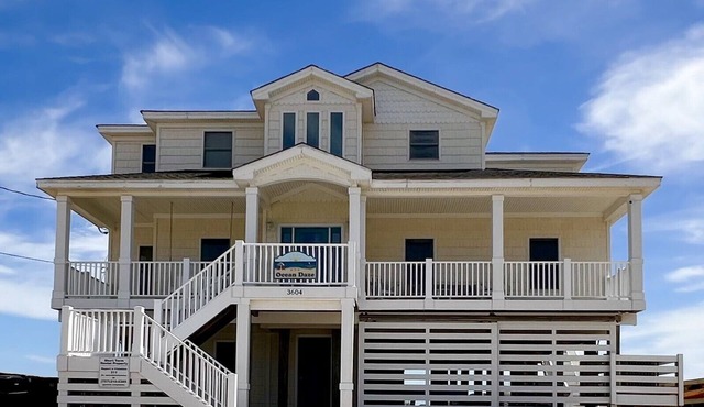Oceanfront/Pool/Hot Tub