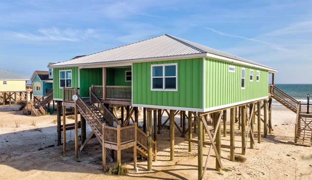 Oceanfront, Private Pool, Pet Friendly, 5/5 - Breeze Away