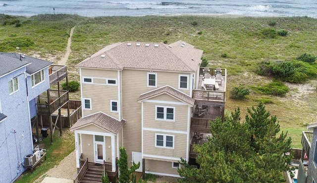 Oceanfront, Private Pool, Elevator, Hot Tub, Ocean Views!