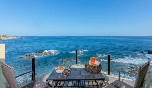 OCEANFRONT, REMODELED, AMAZING LOCATION!