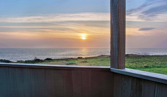 Oceanfront retreat with private hot tub steps from Pebble Beach