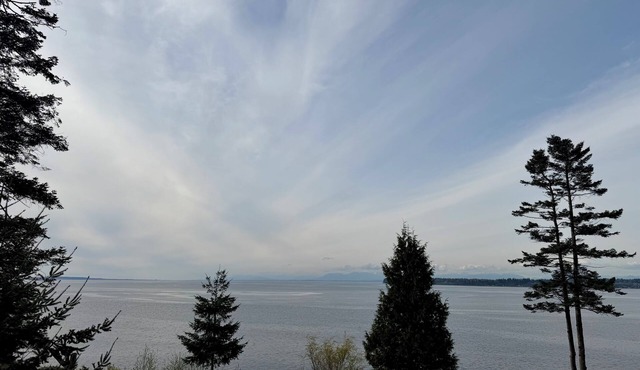 Oceanfront Sanctuary Overlooking Point Whitehorn — A Rare Birch Bay Retreat