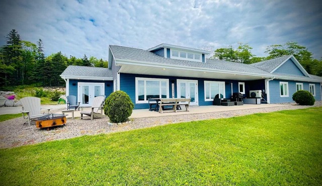 Oceanfront Seashore Unit at Fox Point Shore Rentals