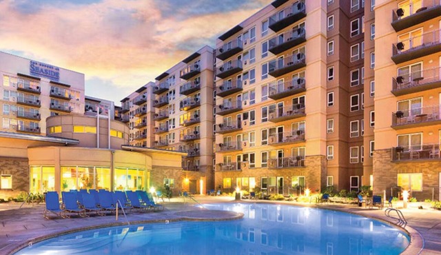 Oceanfront Seaside Beach Condo 2 Bedroom/2 Bathroom Sleeps 6