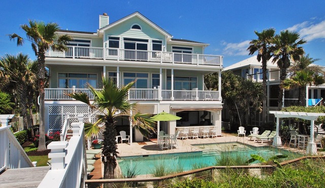 OCEANFRONT/Sleeps 14/BISHOPS/POOL/ELEVATOR/SUMMER KITCHEN