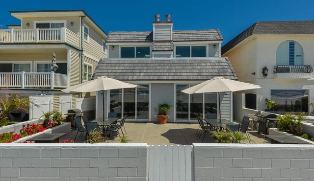 Oceanfront South Mission Beach Vacation Rental on the Sand 2737