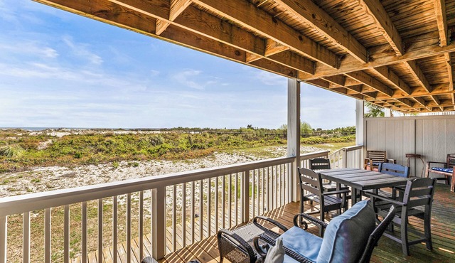 Oceanfront St Helena Island Condo w/Beach Access!