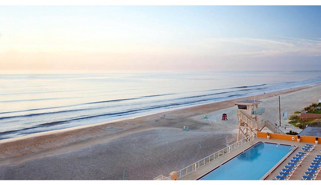 Oceanfront Studio-Underground Parking for Bike Week