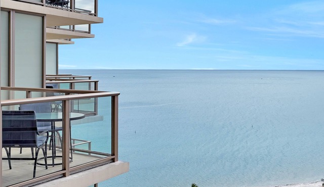 OCEANFRONT SUITE Regal Bal Harbour