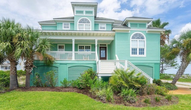 OCEANFRONT luxury 5 BR home in gated Harbor Island Community
