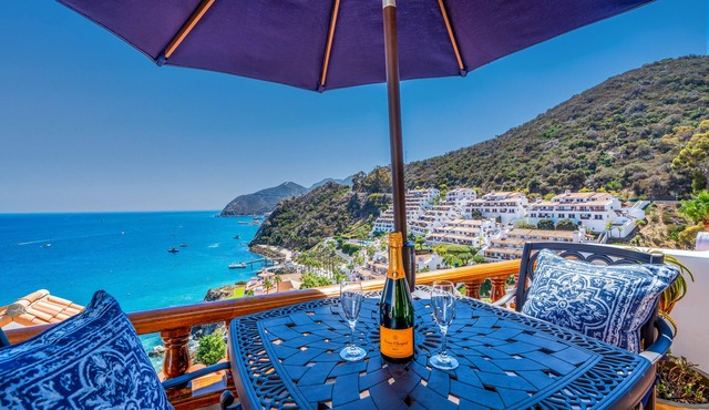 Oceanfront villa w/One of a kind Amazing View!