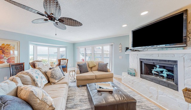 Oceanfront Villa w/Pool, Balcony & Dog-Friendly Stay in Ponce Inlet
