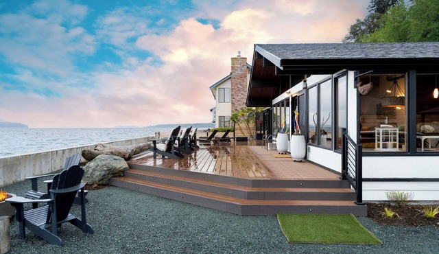 Oceanfront w/Game Room, Fire Pit, Panoramic Views | Angels Landing by AvantStay