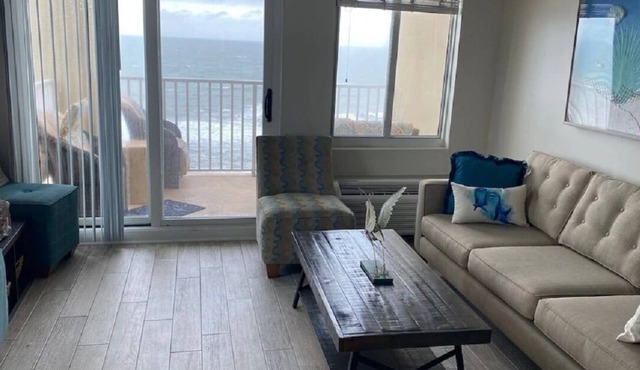 Oceanfront with Spacious 3 Bedrooms, 2 Bths, Kitchen