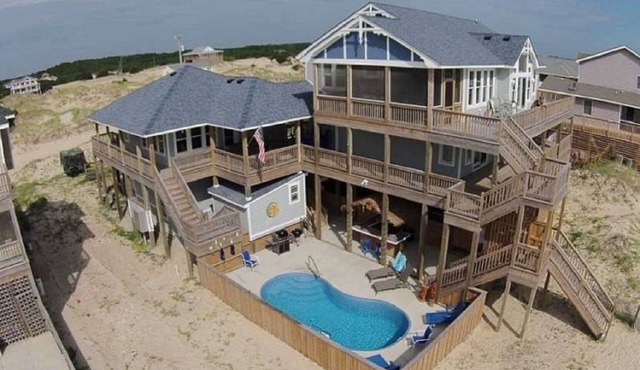OceanfrontOasis w/Breathtaking Views! Pool w/TikiBar.Hottub.Guesthouse
