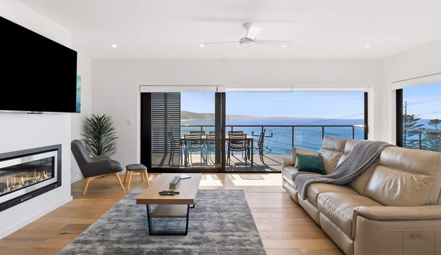 Oceania 1 - cutting edge boutique apartment