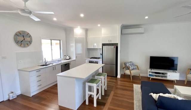 Oceans 12 - 12 Ocean St North Haven