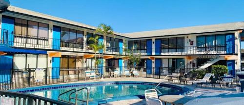Oceans Beach Resort 735