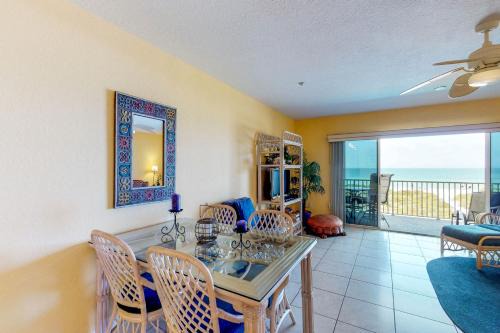 Oceanside 204