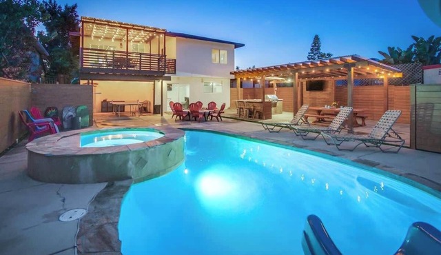 Oceanside Beach House: Pool, Hot Tub, & BBQ Fun!