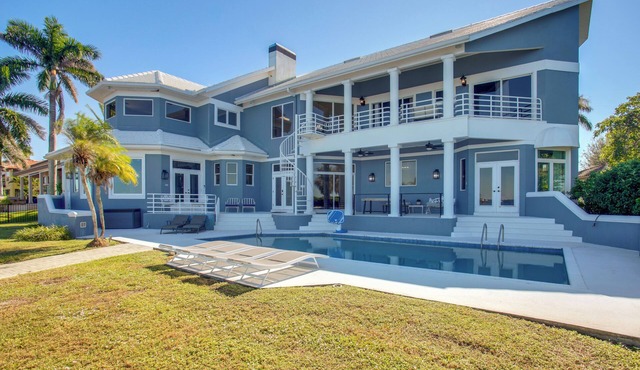 Oceanside Fort Myers Luxury! Pool, Terrace & Views