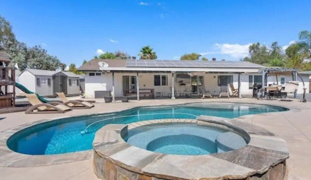 Oceanside Heated Pool Ranch Retreat Fun Gathering