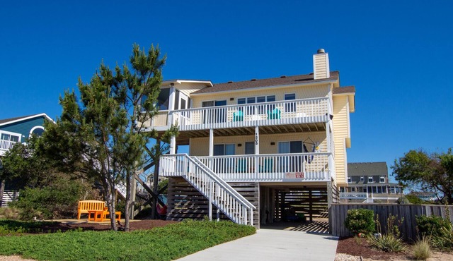 Oceanside, Private Pool, Hot Tub, Screened Porch, Close to Beach! OH81, Lazy Daisy