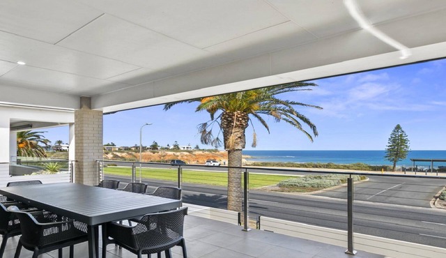 Oceanview Escape by Wine Coast Holiday Rentals