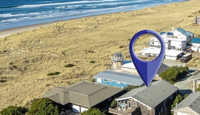Oceanview, gourmet kitchen,4 bdrm, 1 house off the beach, dog ok-Great Escape
