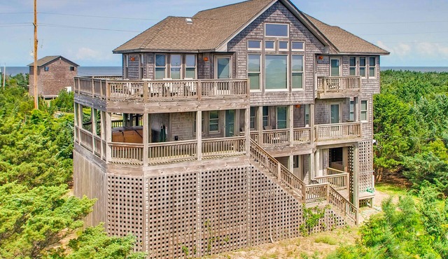 Oceanview Home w/Hot Tub, Elevator, Game Room, Community Pool and Tennis