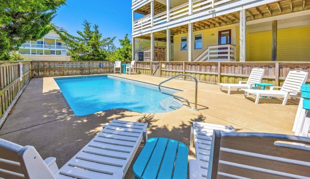 Oceanview Home with Pool, Hot Tub, Game and Media Rooms. I Love Beach Music!