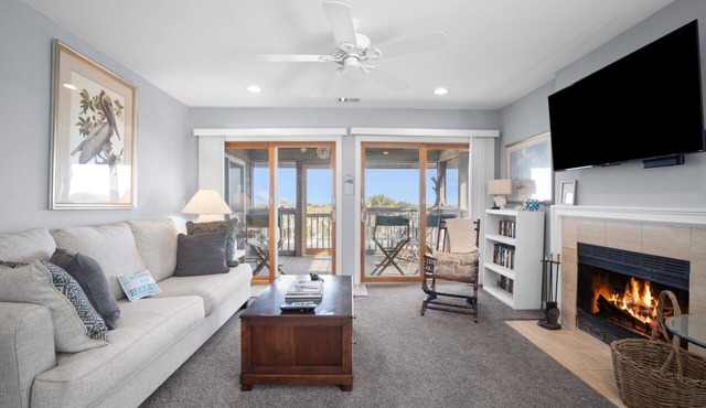 Oceanview, Pet Friendly in Pelican Point