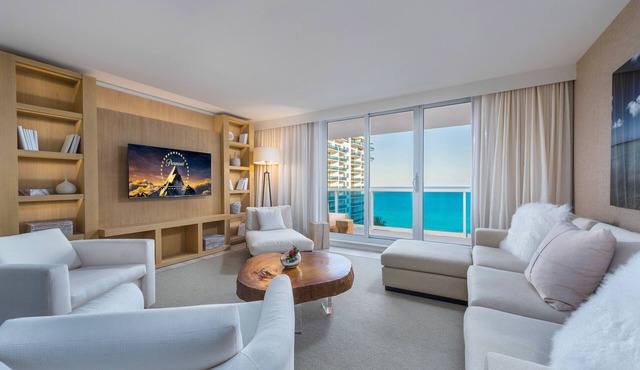 Oceanview Private Condo at 1 Hotel & Homes -1144