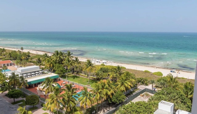 Oceanview-Residences - 1 Hotel - 1BR-1.5 Bath - Beachfront-Resort-Style